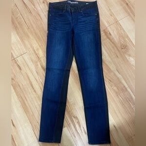 Aeropostale Bayla 2-toned denim Skinny Jeans Size 4